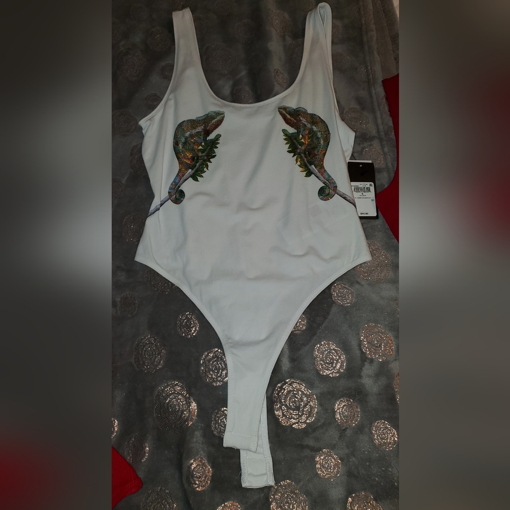 Guess bodysuit